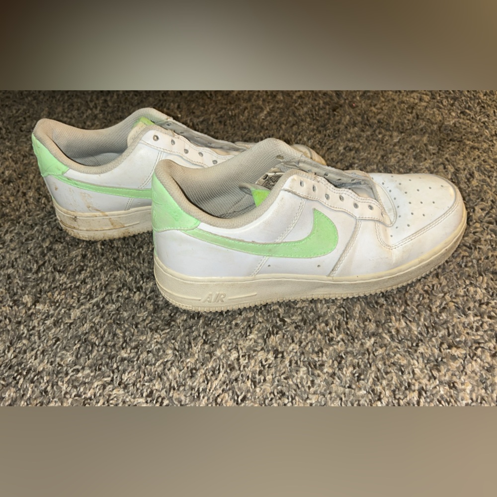 Nike Air White and Light Green Sneakers